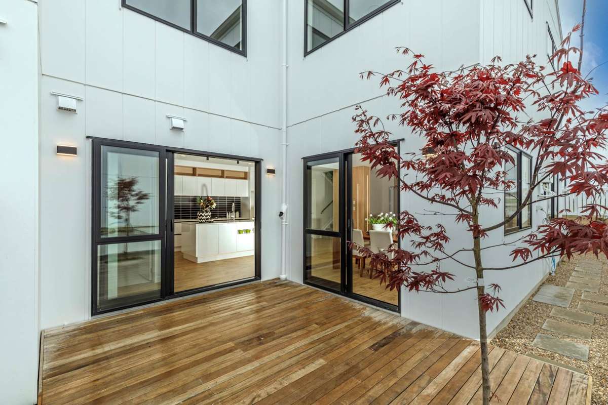 16 Green Bamboo Road_5