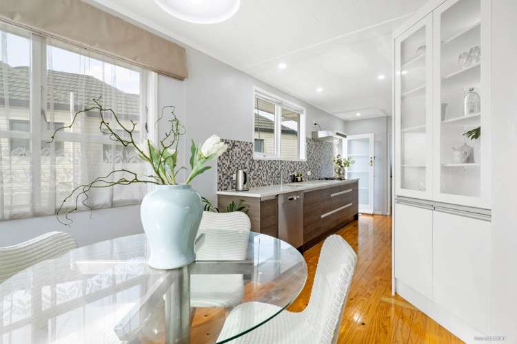 1/20 Gossamer Drive Pakuranga Heights_6