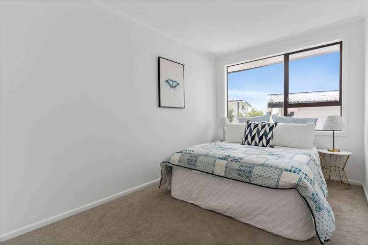 24a Roberts Road Te Atatu South_10