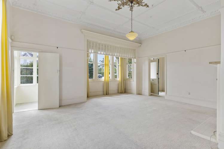 34 Bassett Road Remuera_13