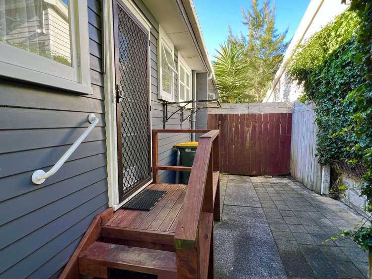 1/91A Roseberry Avenue Birkenhead_9