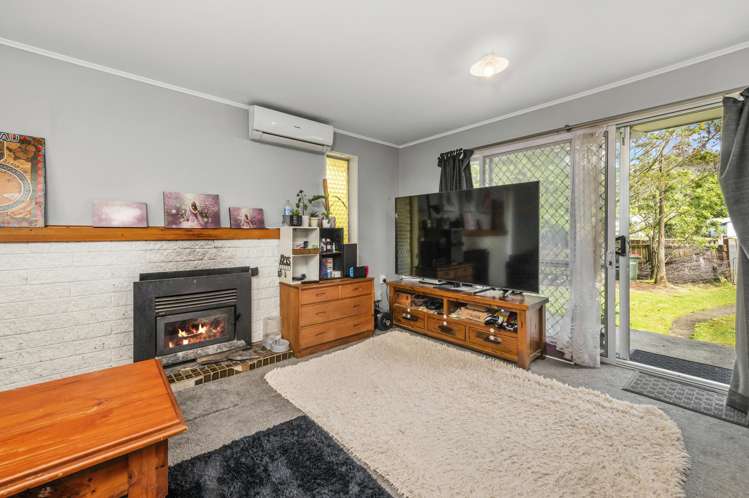 21 Tania Cresent Western Heights_2