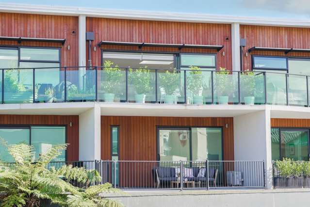 Right in the Heart of Raumati Beach