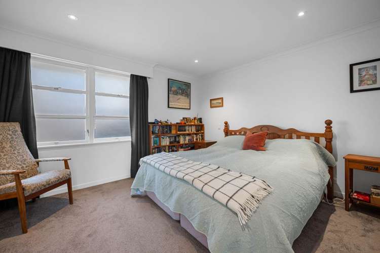 35 Montgomery Avenue Belmont_10