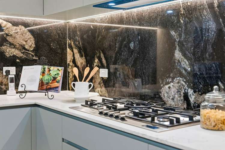 36 Furlough Road Papakura_28