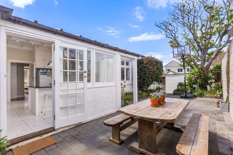 19 Fancourt Street Karori_7