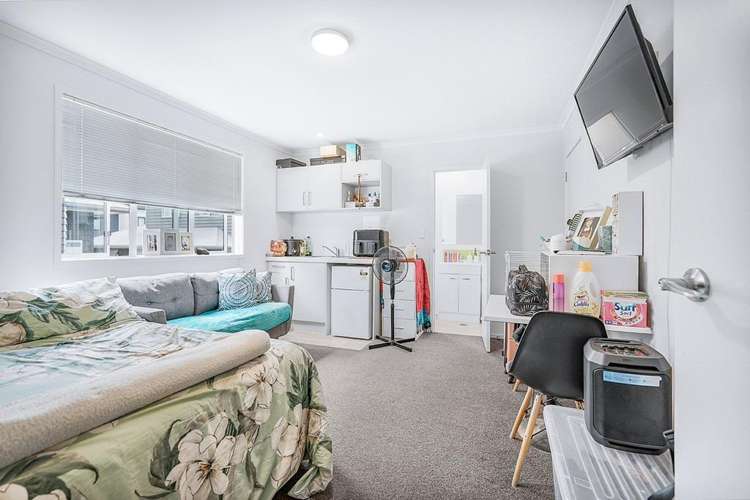 A/8/30 Hunter Street 500063_3
