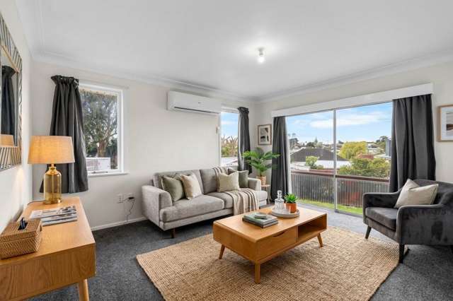 5 Civil Place Otara_1