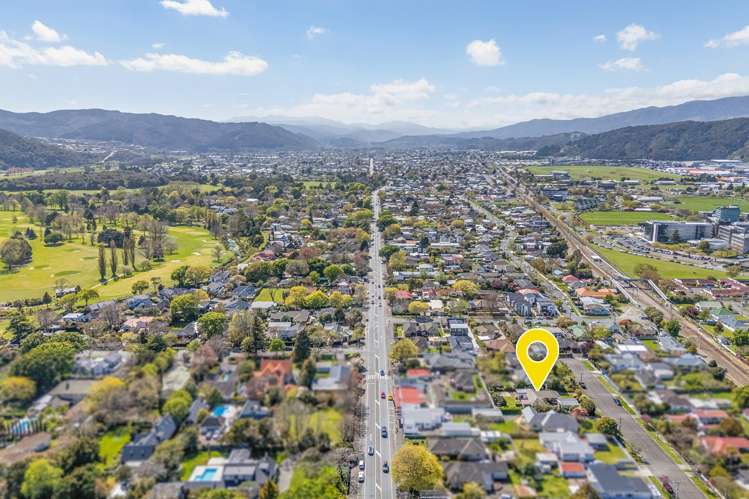11 York Avenue Heretaunga_25