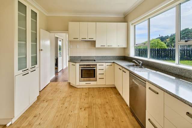 56 Ranui Terrace Tawa_1