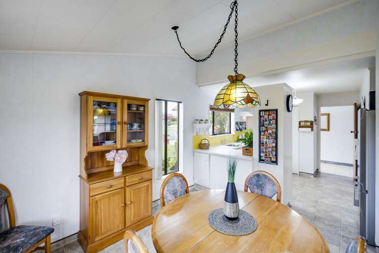 2/30 Ngarimu Crescent Taradale_5