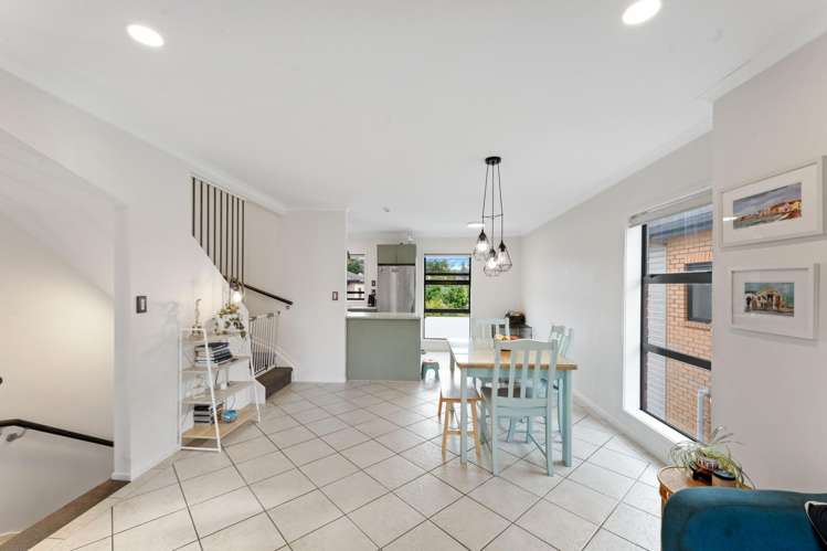 7 Barnea Circle Glen Eden_7