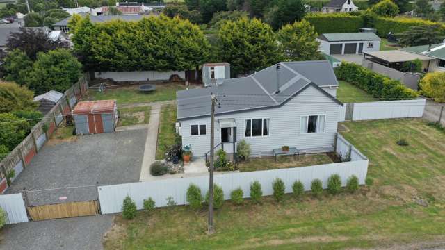 3 Dudley Street Waianiwa_2