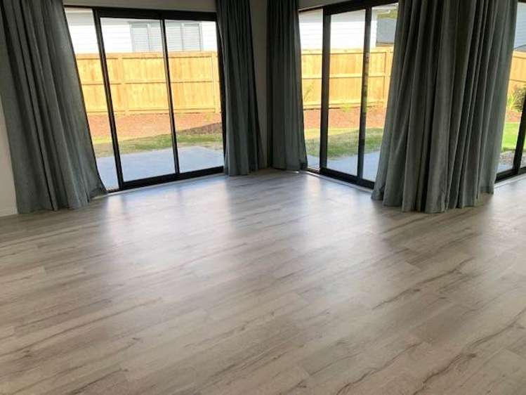 4 Pheasant Close Stanmore Bay_17