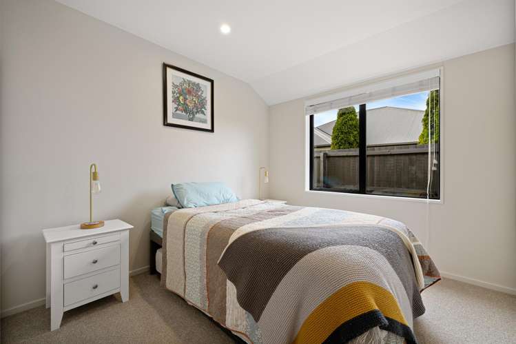 14 Eastfield Drive Lincoln_8