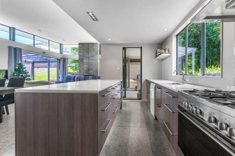 2/36 Penney Avenue 10044_11