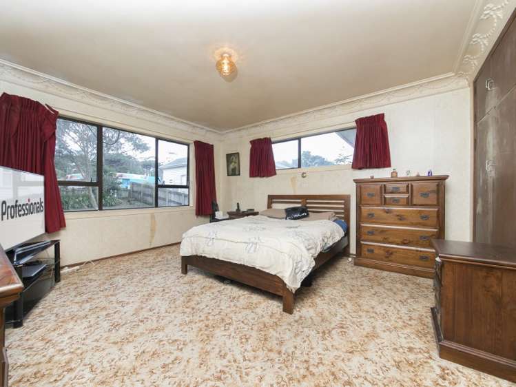 320 West Coast Road Glen Eden_5