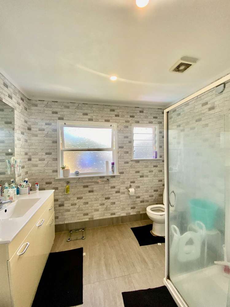 1/8 Terry Street Blockhouse Bay_5