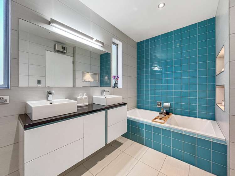 23-25 Black Road Otatara_22