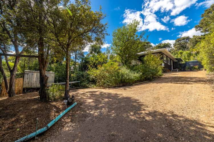 47 Whakarite Road Ostend_17