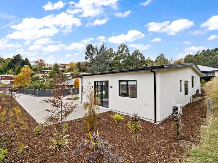 2b Winifred Street Concord_16