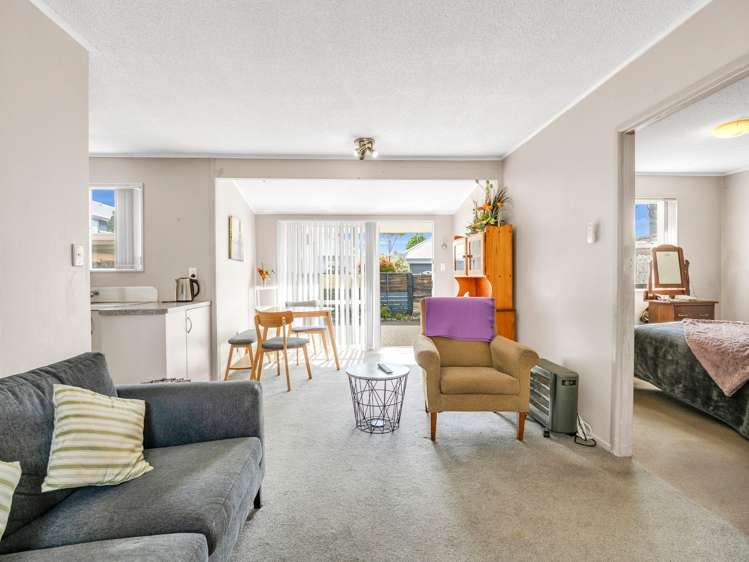 5C Grey Street Glenholme_4