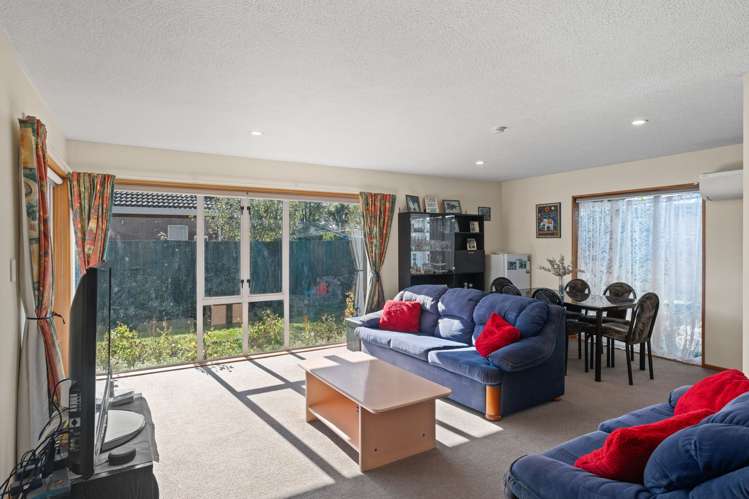 2/356 Yaldhurst Road Avonhead_5