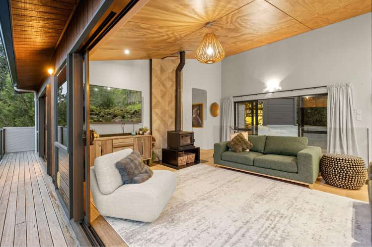 217 Rocky Cutting Road Welcome Bay_17