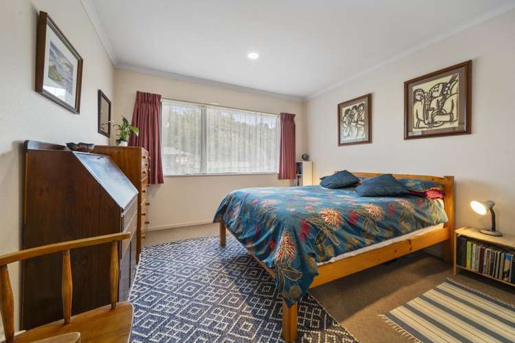 39 Roto Street Hurdon_13