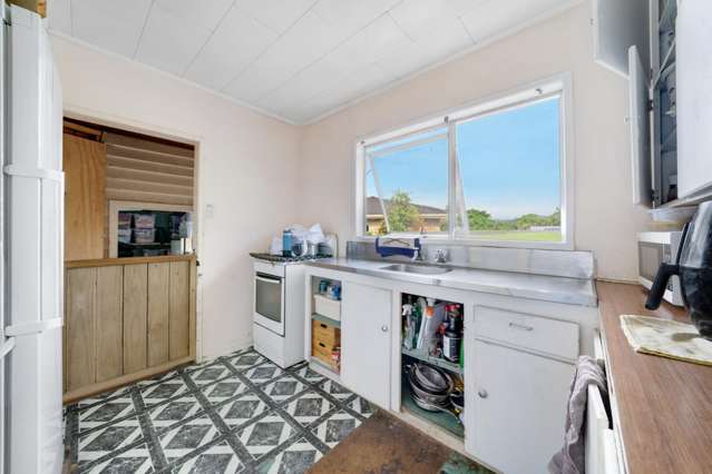 7 Damian Way Manurewa_2