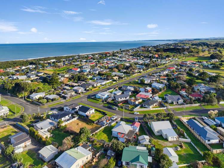 2B Waitai Street Castlecliff_15
