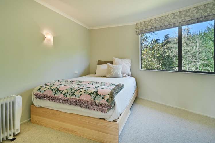 1544 Kahuranaki Road Kahuranaki_12