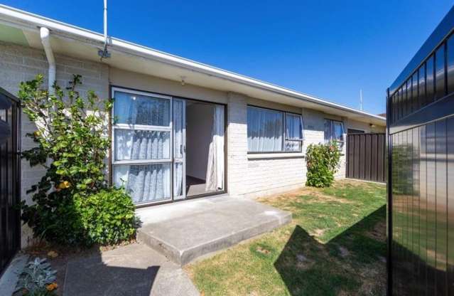 SAINT LEONARDS - 2 BEDROOMS