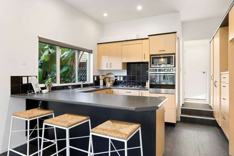 3 Church Street Devonport_14