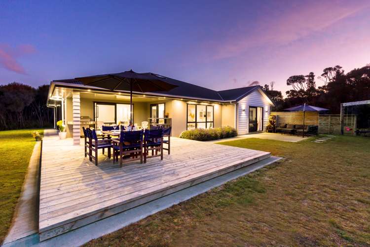 285 Fairview Drive Akatarawa_1