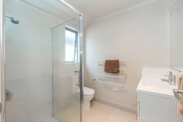 15 Reward Place Mangere_8