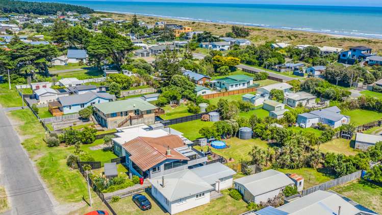79 Park Avenue Waitarere Beach_26