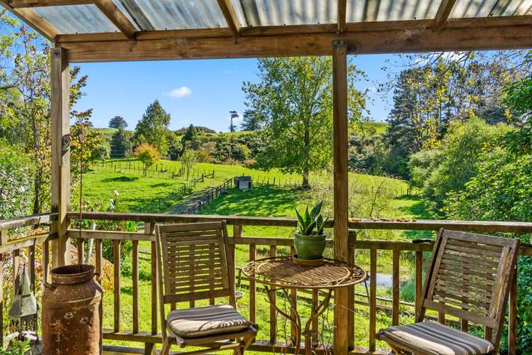 37 McMurray Rd Hunua_12