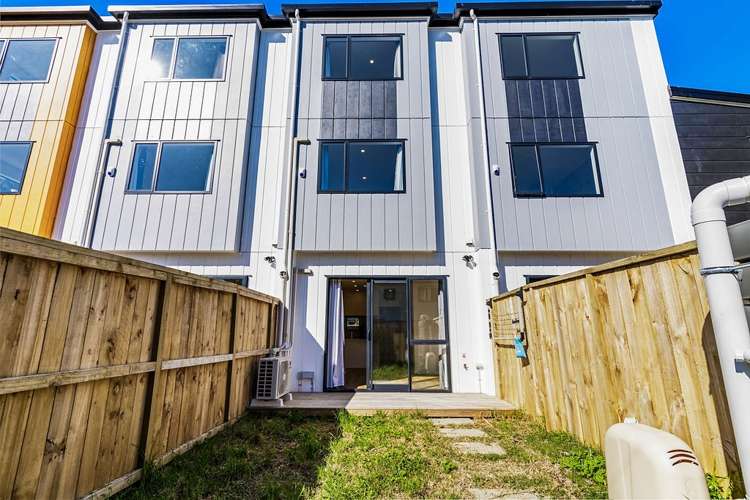 9/54 Swanson Road Henderson_17