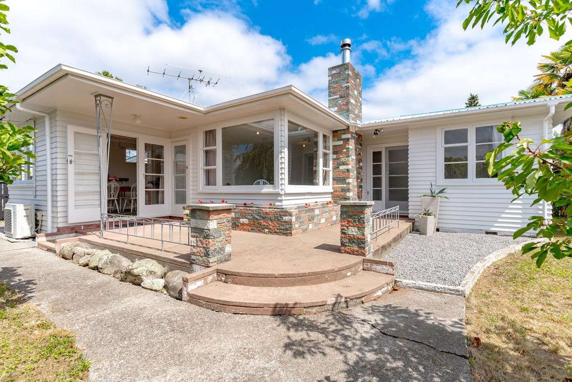 99 Broadway Carterton_0