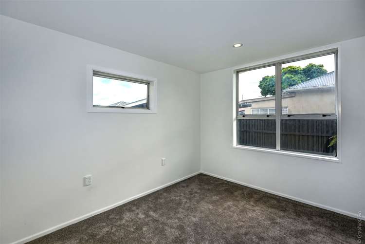 307 Main South Road Hornby_18