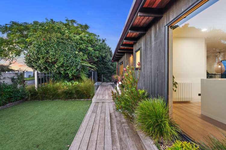 175 Sandspit Road Cockle Bay_43