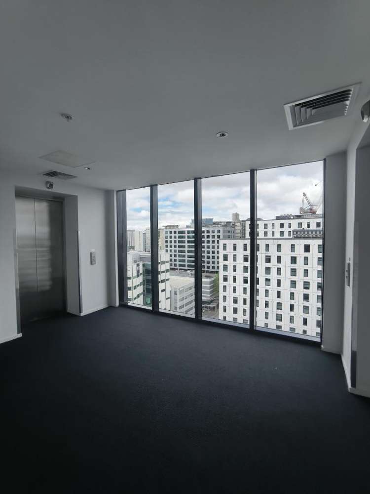 8 Airedale Street 10015_10