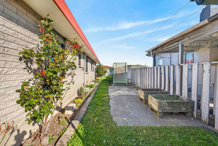 26 Flanders Avenue Onekawa_27