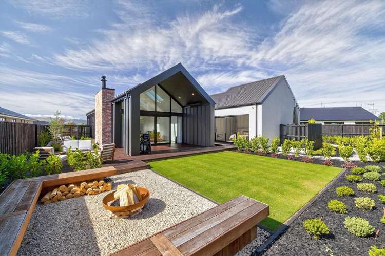 5 Benashet Drive Lincoln_21