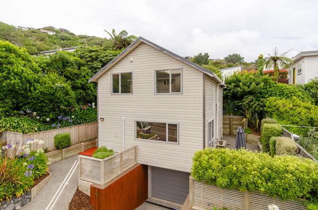 4 Woodhouse Avenue Karori_1