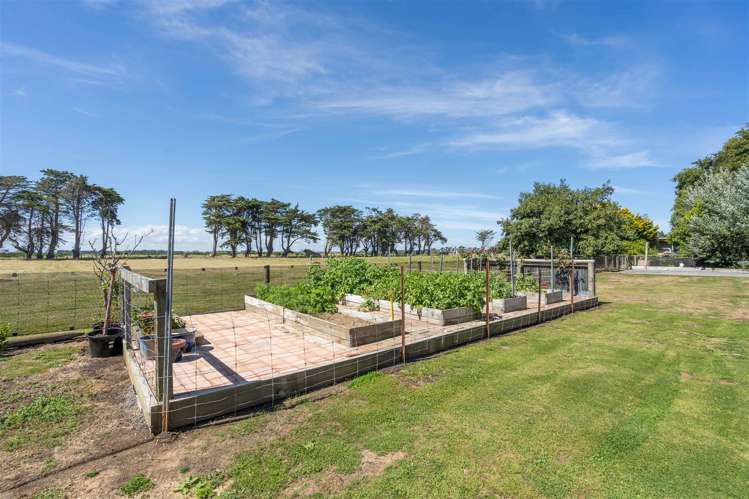 17 Marama Avenue South Otatara_15