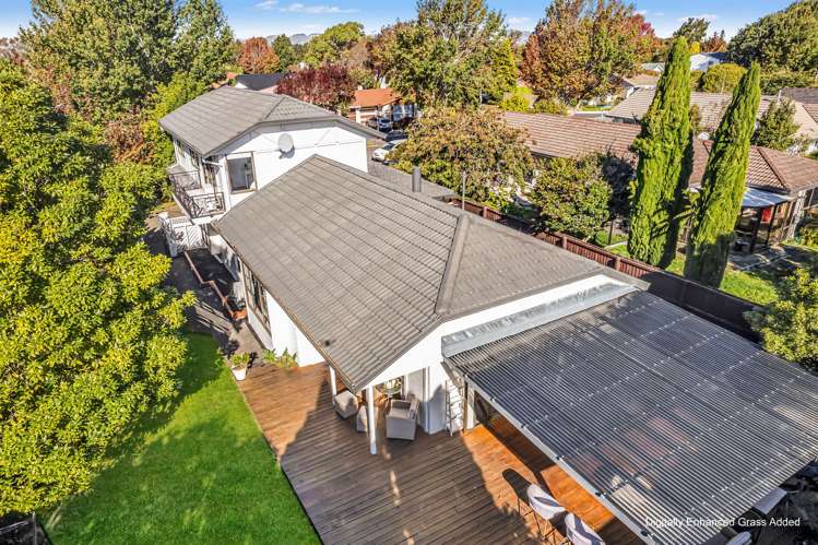 64 Karnak Crescent Russley_32