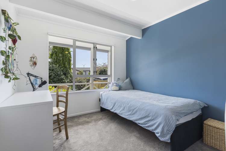 8 Maygrove Drive Orewa_28