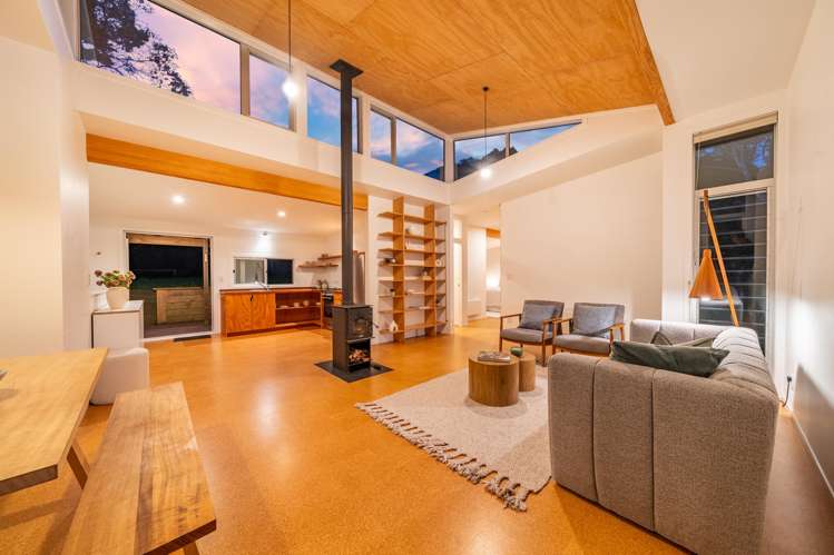 100 Motuhara Road Plimmerton_1